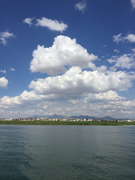 File:Dance of the clouds.jpg