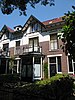 Onderdeel van een bouwblok van zes woningen