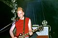 Gitarrist Thorsten Mewes bei einem Auftritt in Lingen 2001