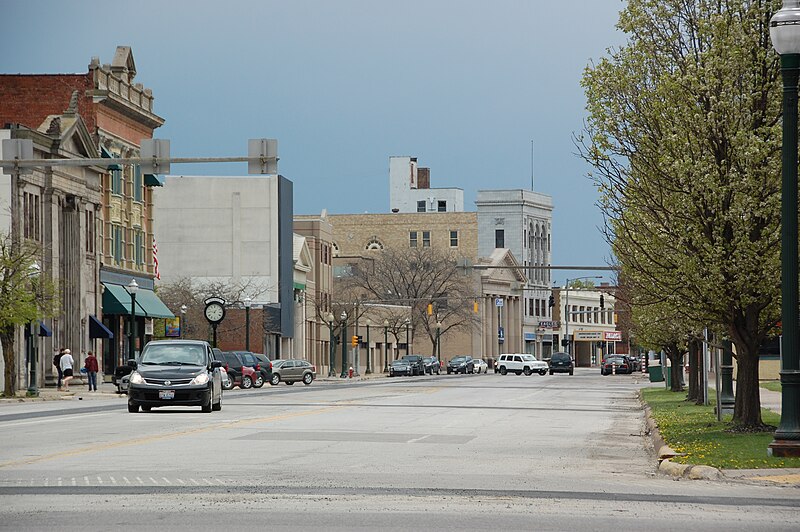 File:Downtown lorain, ohio.jpg