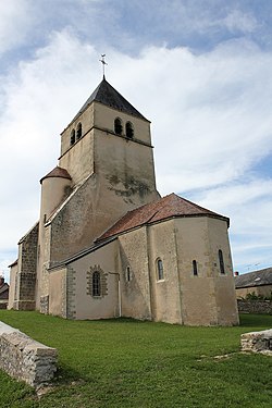 Eglise Saint Symphorien de Bazolles.jpg