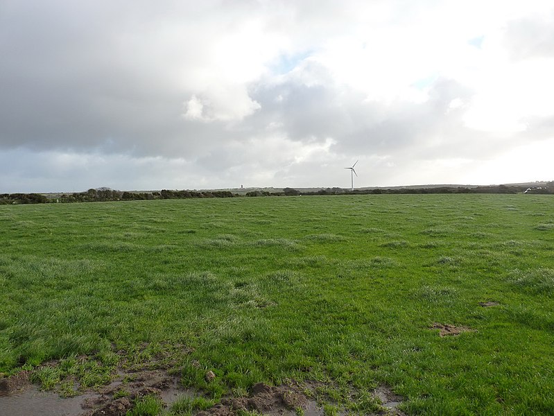 File:Fields north of Bosanketh Farm - geograph.org.uk - 3282164.jpg