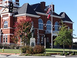 Flagpole and Confederate Statue, Forsyth.JPG