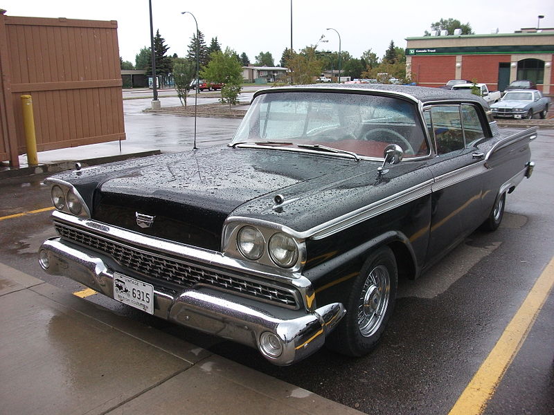 File:Ford Fairlane 500 Galaxie (4803655836).jpg