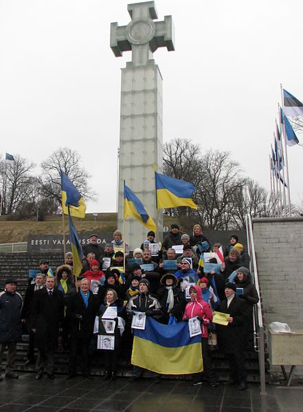 File:Freedom Square, for Nadija Savchenko.IMG 5749.JPG