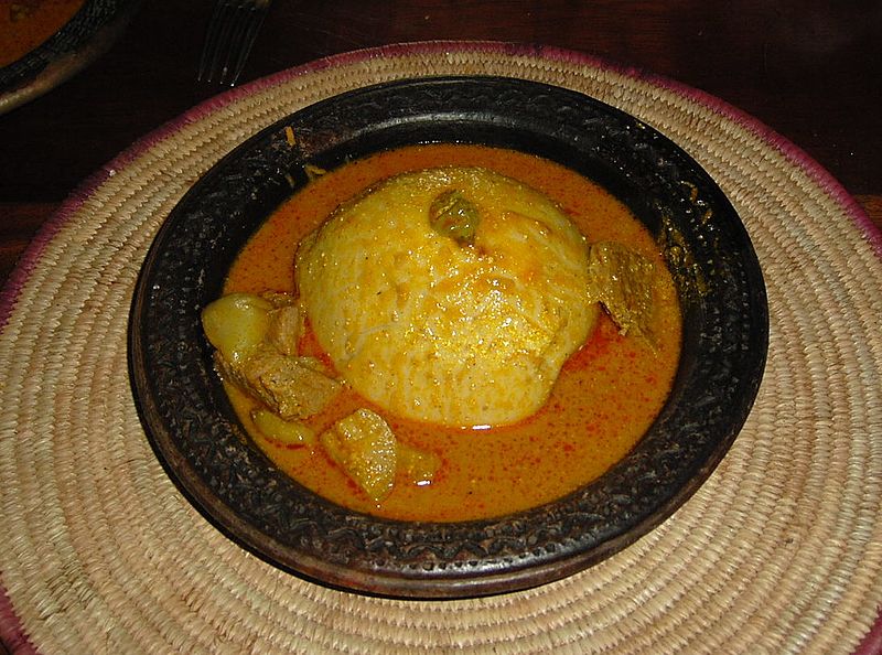 File:Fufu (Lomé, Togo).jpg