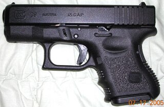 Fortune Salaire Mensuel de Glock 39 Combien gagne t il d argent ? 300 000 000,00 euros mensuels