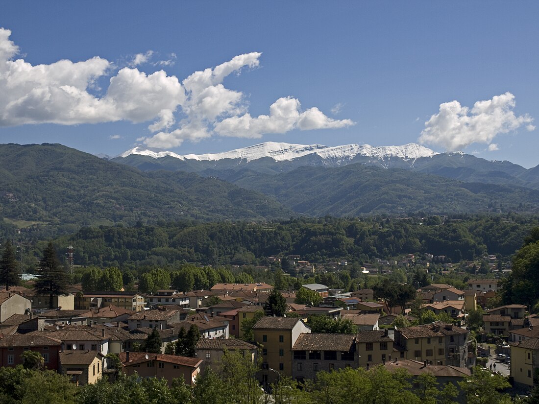 File:Gallicano panorama.jpg