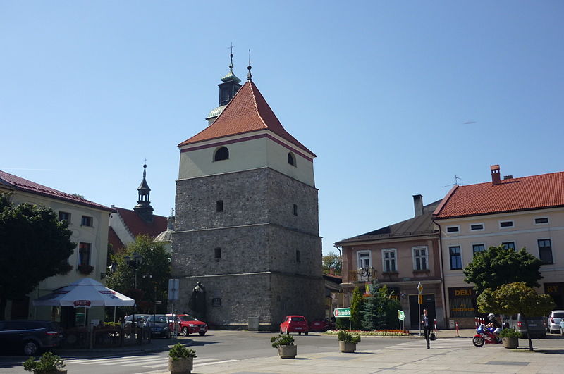 File:Glockenturm-Saybusch.JPG