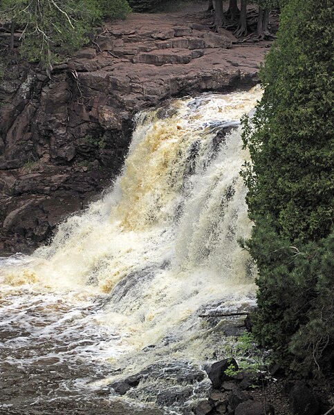 File:Gooseberry Falls - Upper Falls (Gooseberry River, North Shore of Lake Superior, Minnesota, USA) 2 (21883596384).jpg