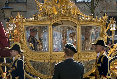 The Netherlands' royal Golden Coach (1898) with Prince Willem-Alexander, Queen Beatrix, and Princess Máxima