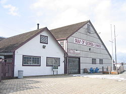 Vordereingang der Gulf of Georgia Cannery