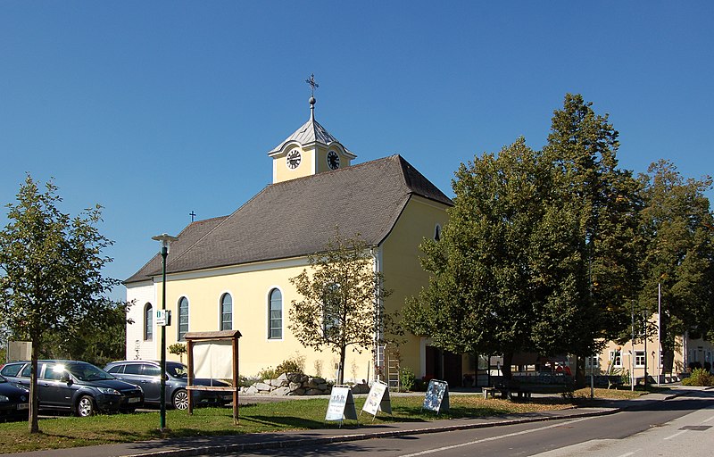 File:Herzogsdorf - Filialkirche Neußerling a.jpg