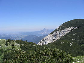 A Hochleckenkogel (jobbra) és a Traunstein (háttér)