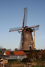 Hooge Zwaluwe - molen Zeldenrust.jpg