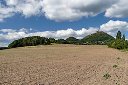 Horka (vlevo), Malý Bezděz a Bezděz