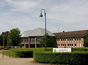 Hürtgenwald Town Hall.jpg