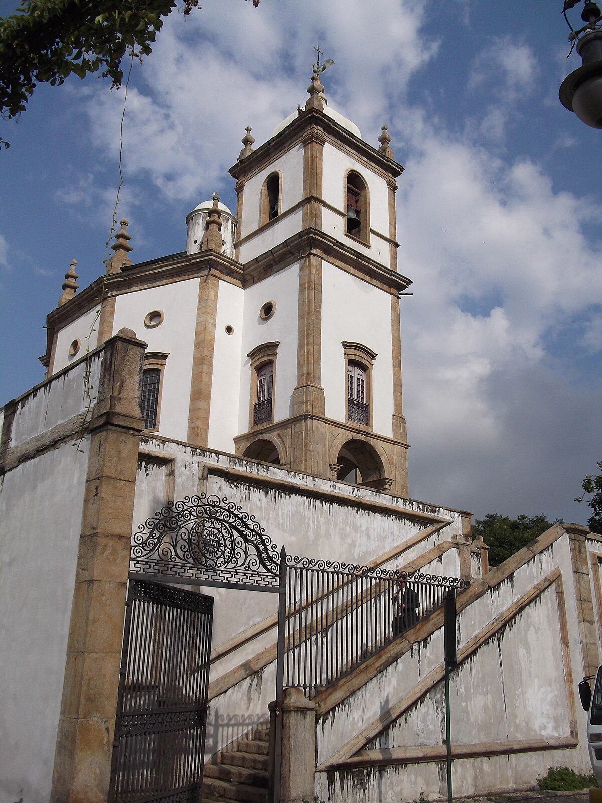 File:Igreja de São Pedro das Águias - Portugal (35996199410).jpg -  Wikimedia Commons