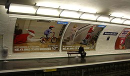 In the metro at Paris.jpg