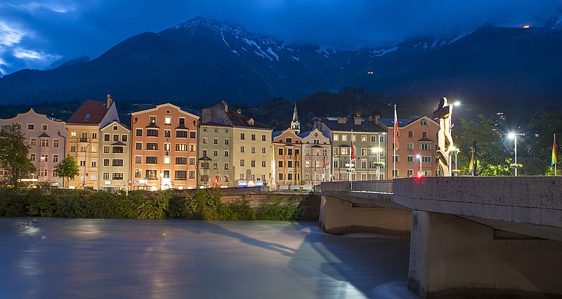 File:Innsbruck at blue hour.jpg