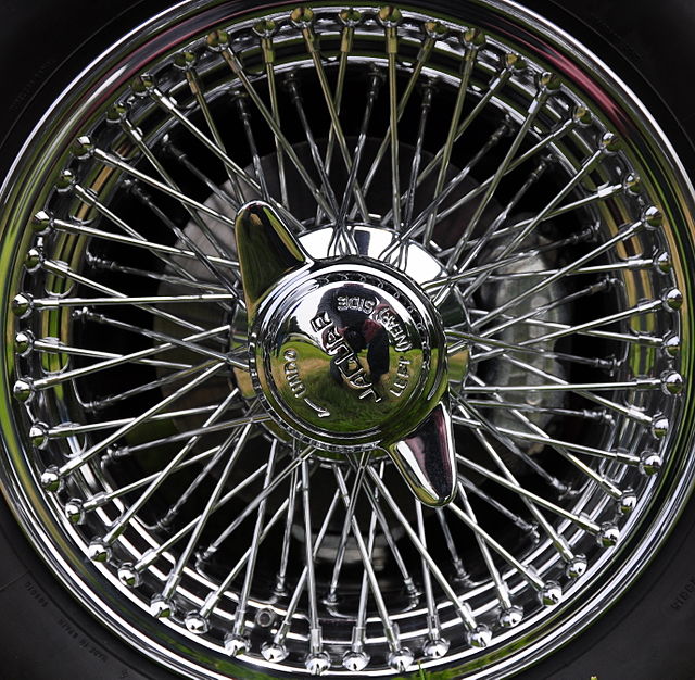 Rudge-Whitworth wire wheel on a Jaguar