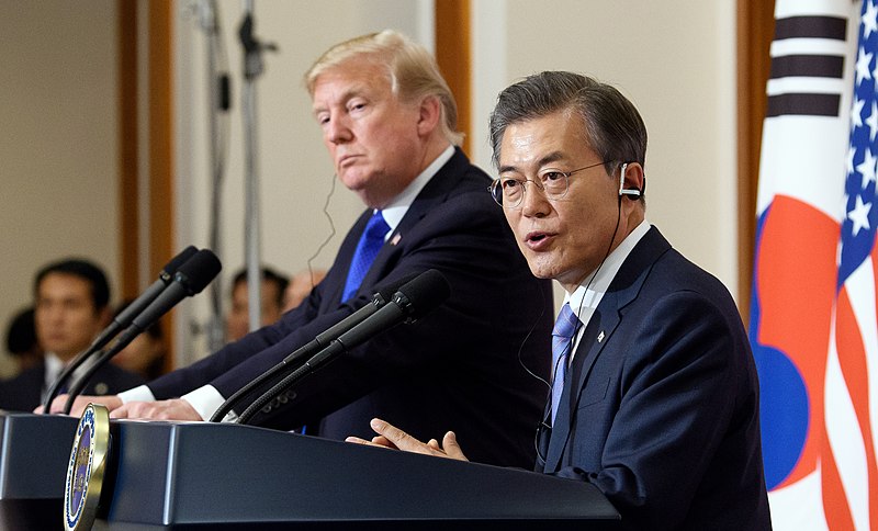 File:KOREA US CheongWaDae Summit 13.jpg