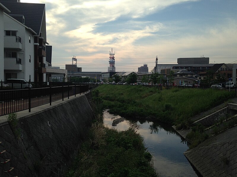 File:Kanemarugawa River from Kanemarubashi Bridge.jpg