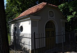 Kaplica stacji II Kalwarii Pszowskiej.jpg