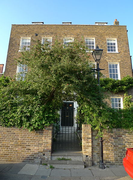 File:Kelmscott House.JPG