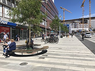 Klarabergsgatan in June 2018. Klarabergsgatan invigningsdagen den 25 juni 2018.jpg