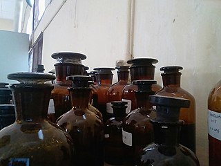 Chemical solvent storage