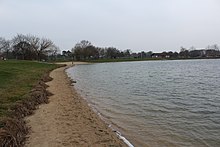 Plage du plan d'eau de Bouvent.