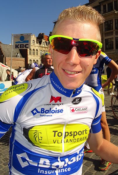 File:Leuven - Brabantse Pijl, 15 april 2015, vertrek (B026).JPG