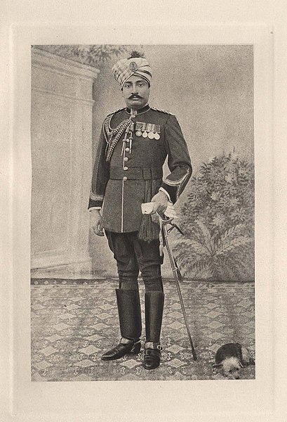 File:Lt Col Amir-ul-umara, sardar Sir Apaji Rao Sitole, KBE, CIE, member of Majlis-i-khas and President of the central recruiting board, Gwalior.jpg