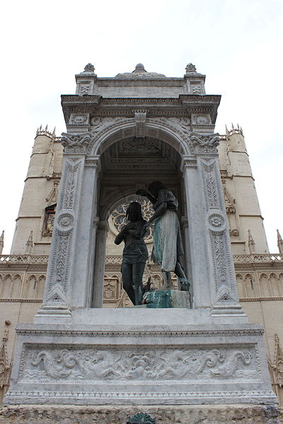 File:Lyon 05 - Statue Fontaine Saint-Jean.JPG