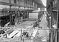 Machinerie van een papierfabriek, Bestanddeelnr 190-0423.jpg