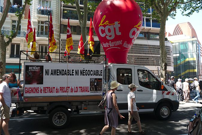 Français : Manifestation contre la loi travail à Toulouse, le 23 juin 2016 English: Demonstration against French labour law in Toulouse, June 23, 2016