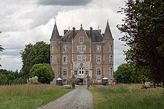 Martigné-sur-Mayenne - Château de la Motte-Husson 20190608.jpg