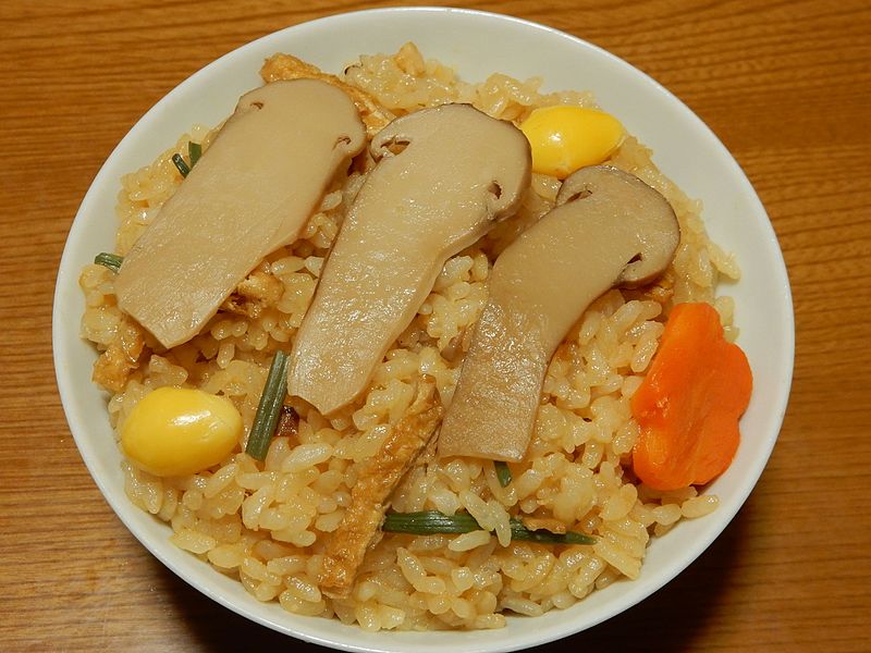 File:Matsutake gohan (2016-11-29) 01.jpg