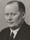 Mauno Pekkala 1940s (cropped).png