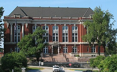 Missouri State Supreme Court building across from state capitol in Jefferson City. Mo-supreme-court.jpg