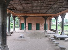 Mughal era architecture, inside of the Shalimar Bagh, Srinagar. Mughal era architecture inside of the Shalimar Bagh, Srinagar.jpg