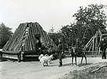 Samisk familj vid Samevistet på Skansen kring sekelskiftet 1900.