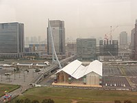 Nomadic Museum, Tokio, 2007