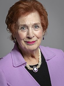 Oficjalny portret Baroness Fookes, uprawa 2, 2019.jpg