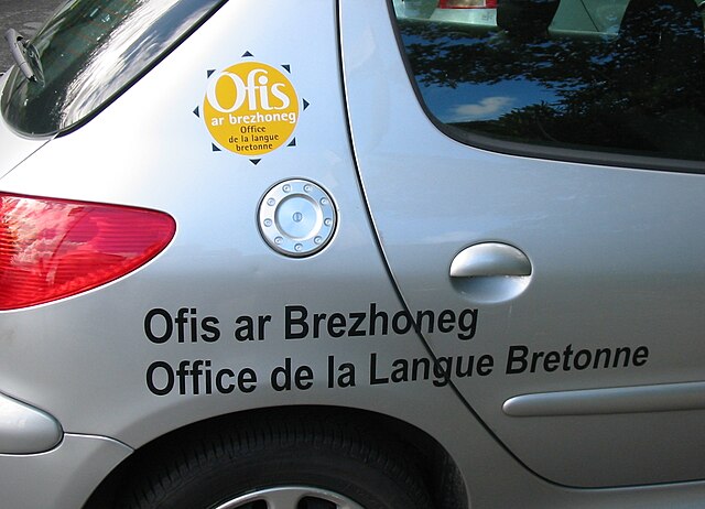 Ofis Publik ar Brezhoneg, the Breton language agency, was set up in 1999 by the Brittany region to promote and develop the use of Breton.