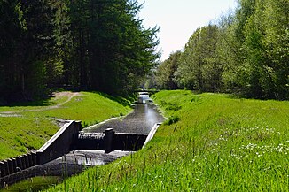 Oste-Hamme-Kanal in Spreckens mit Klappstau