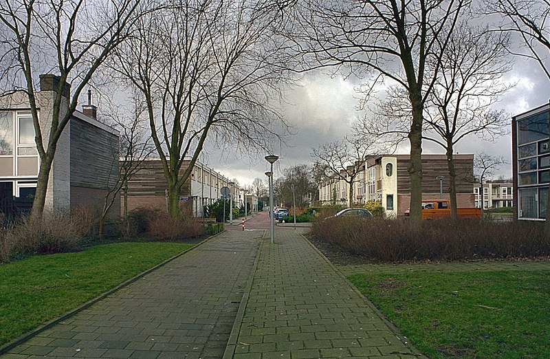 File:Overzicht gedeelte woonwijk - Amsterdam - 20320618 - RCE.jpg