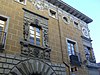 Fachadas del Palacio a la calle San Ignacio y calle Expósito, así como las columnas Toscanas. Palacio de los marqueses de Valverde