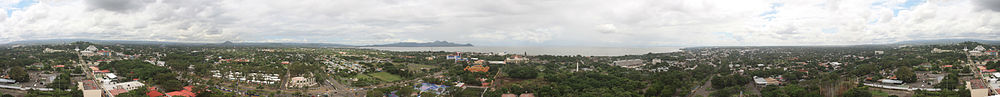 Panoramo pri Managua.